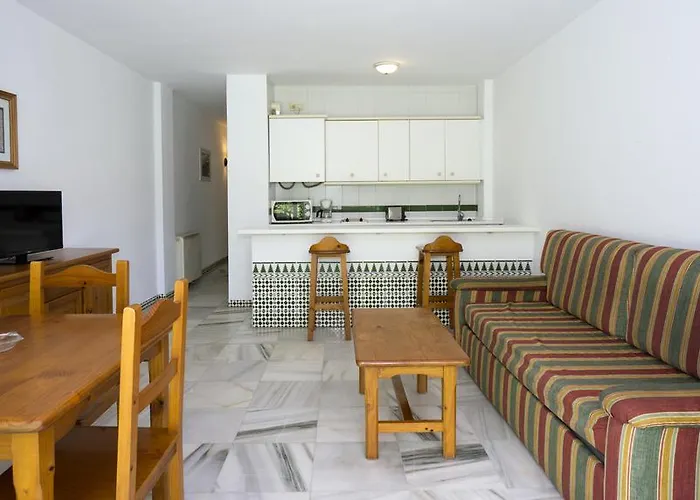 Turisticos Rio Marinas Nerja